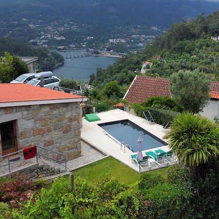 Casa Da Lage - Geres - 1 Lareira Tradicional - 1 Lareira Com Recuperador De Calor Para Aquecimento - Lenha Incluida - Vistas Rio - Piscina Sazonal Dış mekan fotoğraf