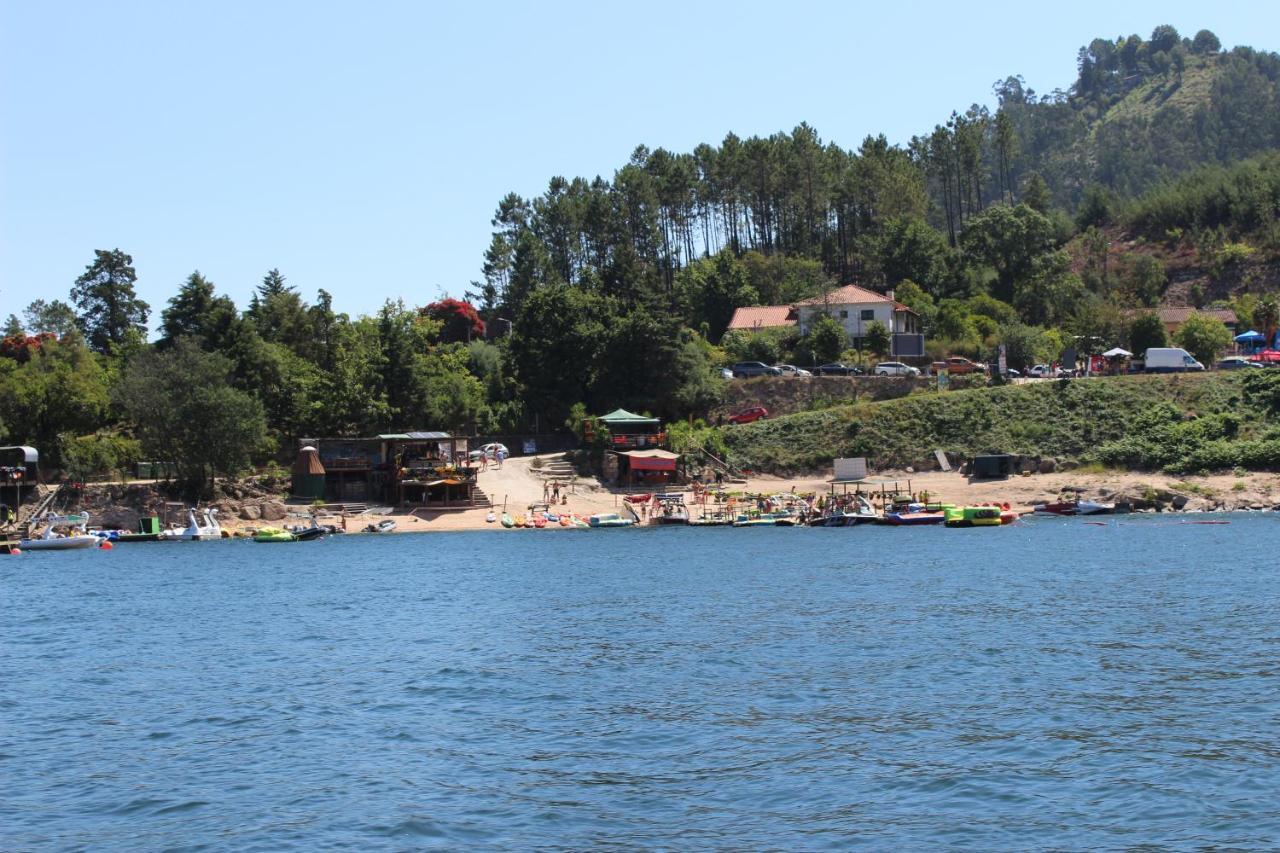 Casa Da Lage - Geres - 1 Lareira Tradicional - 1 Lareira Com Recuperador De Calor Para Aquecimento - Lenha Incluida - Vistas Rio - Piscina Sazonal Dış mekan fotoğraf