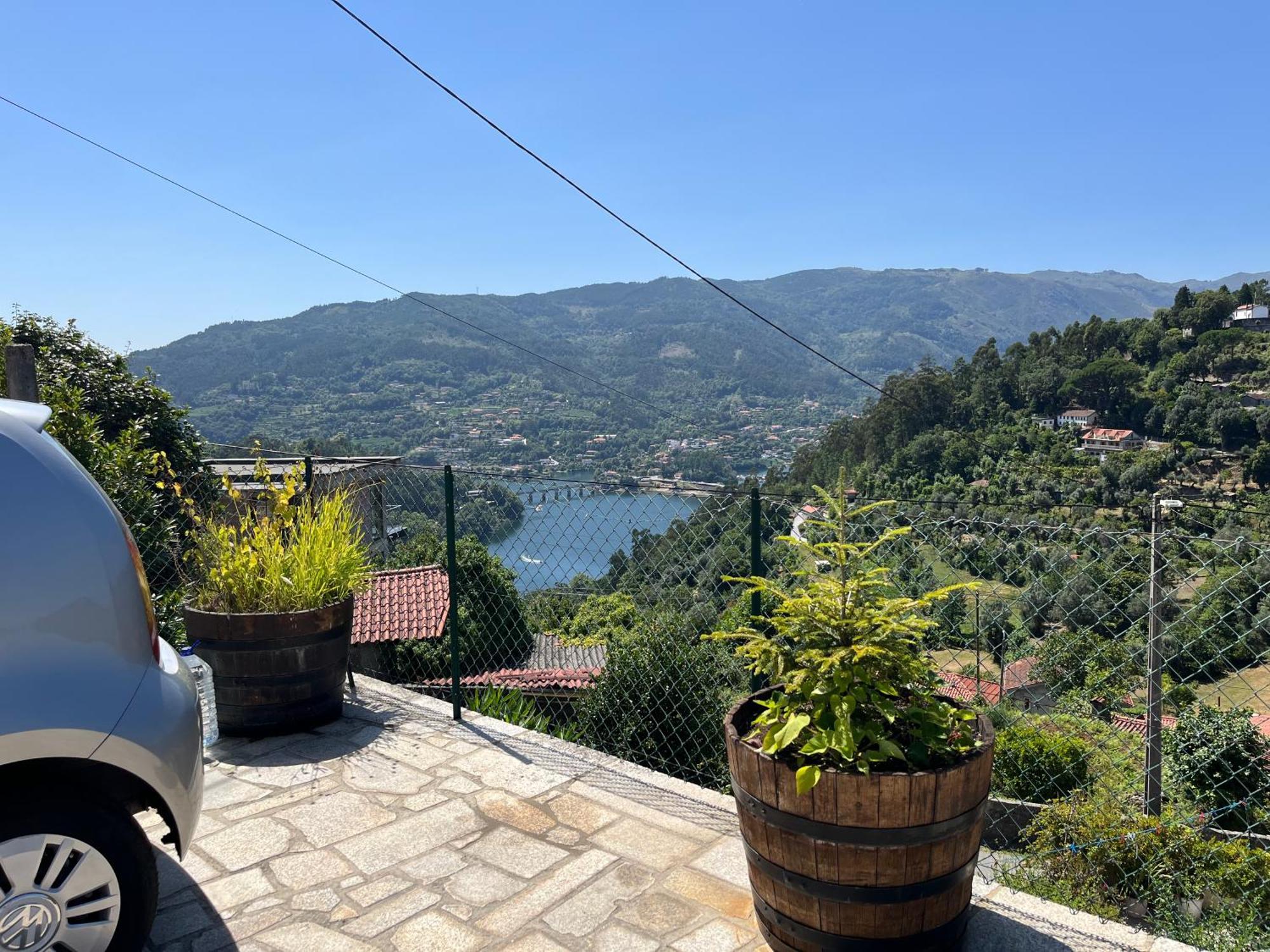 Casa Da Lage - Geres - 1 Lareira Tradicional - 1 Lareira Com Recuperador De Calor Para Aquecimento - Lenha Incluida - Vistas Rio - Piscina Sazonal Dış mekan fotoğraf